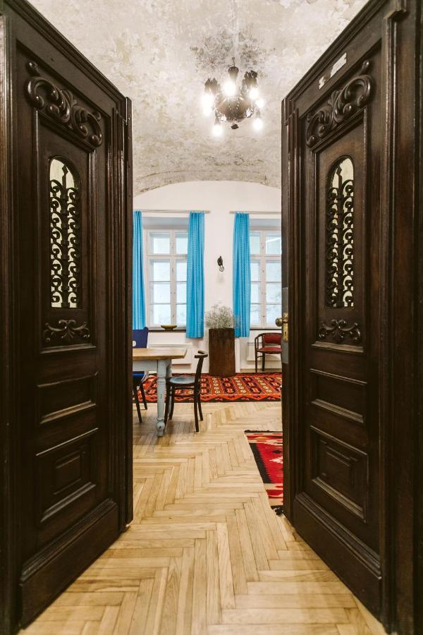 בודפשט The Chapel - History, Tradition, Luxury מראה חיצוני תמונה