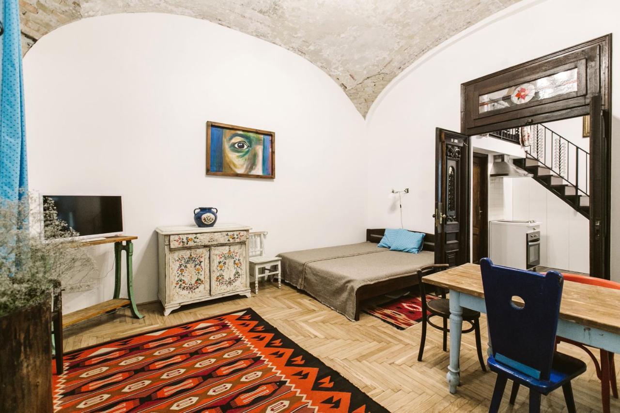 בודפשט The Chapel - History, Tradition, Luxury מראה חיצוני תמונה